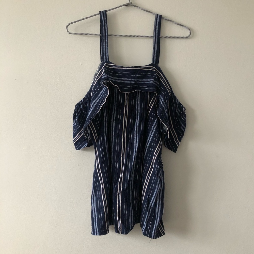 Off Shoulders top